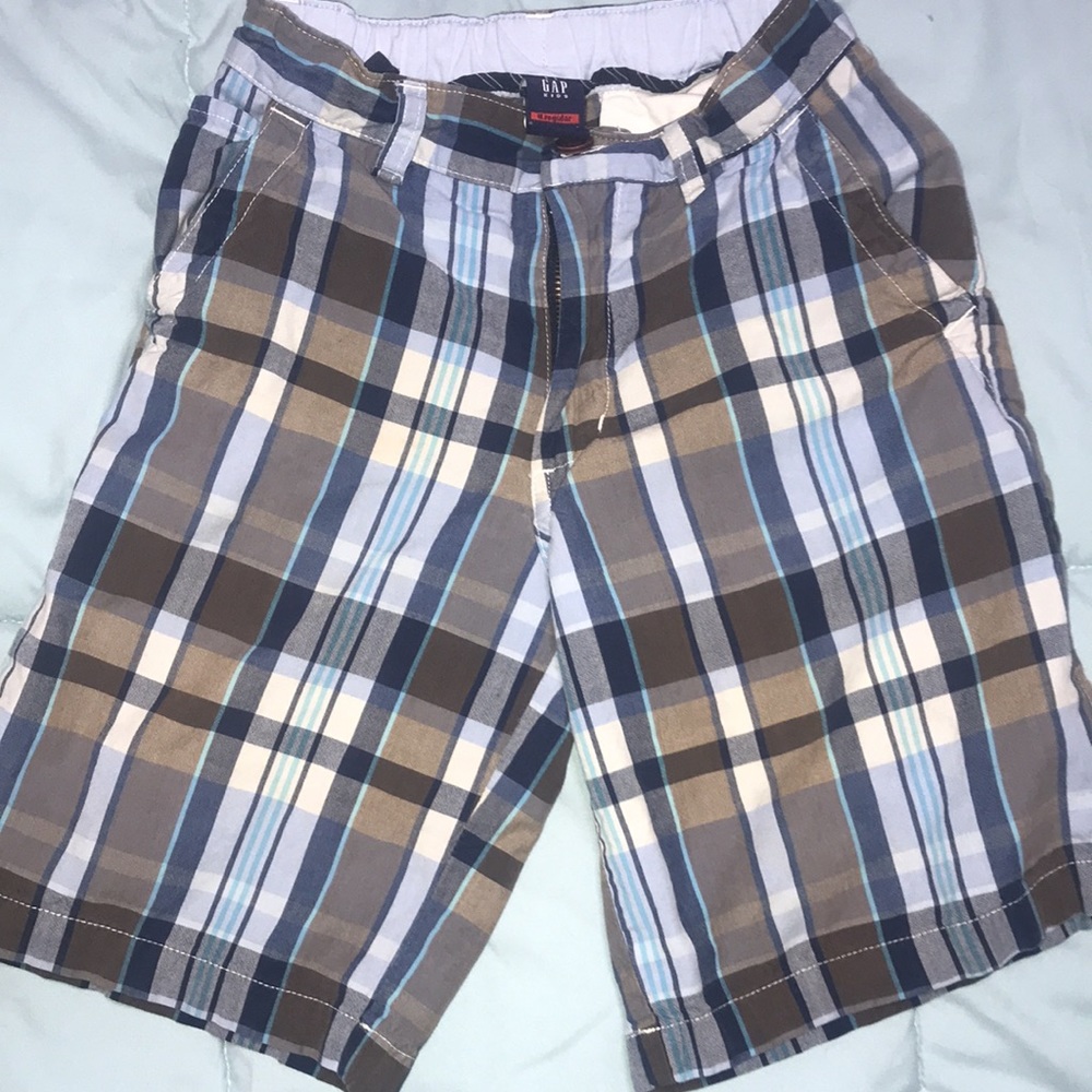 Size 8 Gap Kids plaid shorts 3 for $15